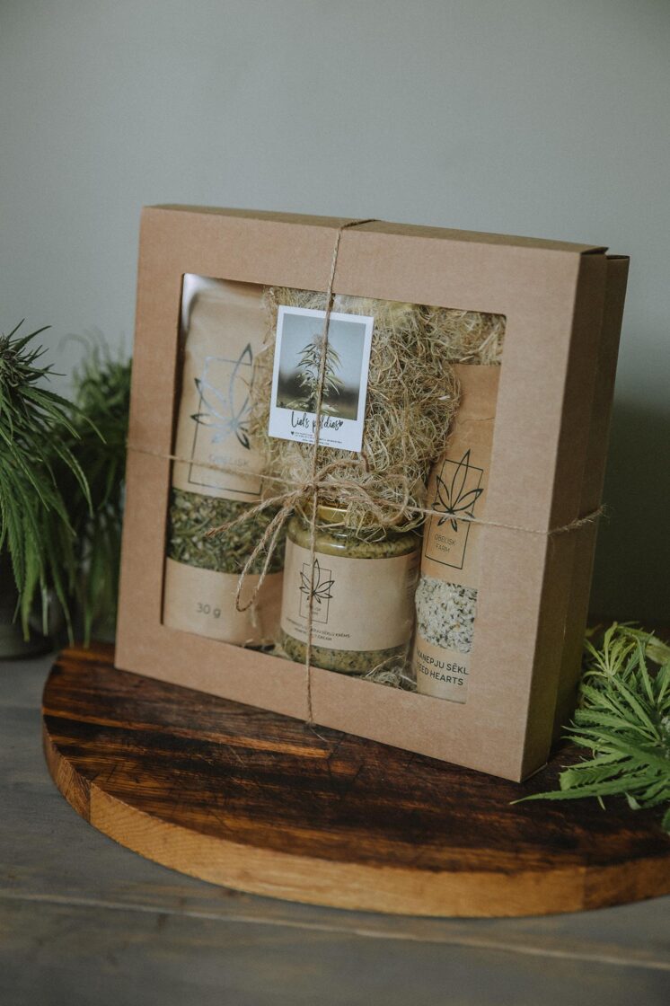 Obelisk Farm gift box